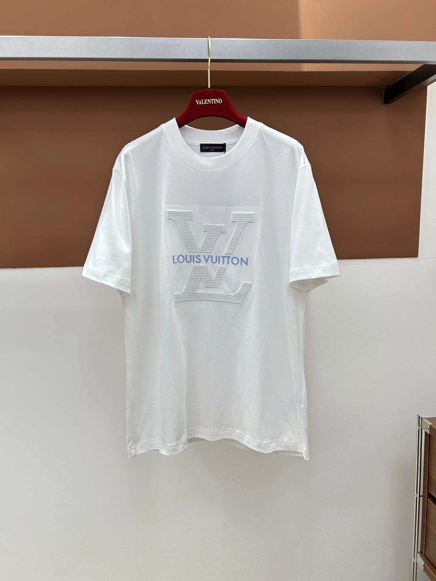 LV 最新款短袖圆领T恤 LV 最新款短袖圆领T恤