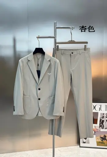 新款西装套装 高仿普拉达休闲裤/西裤