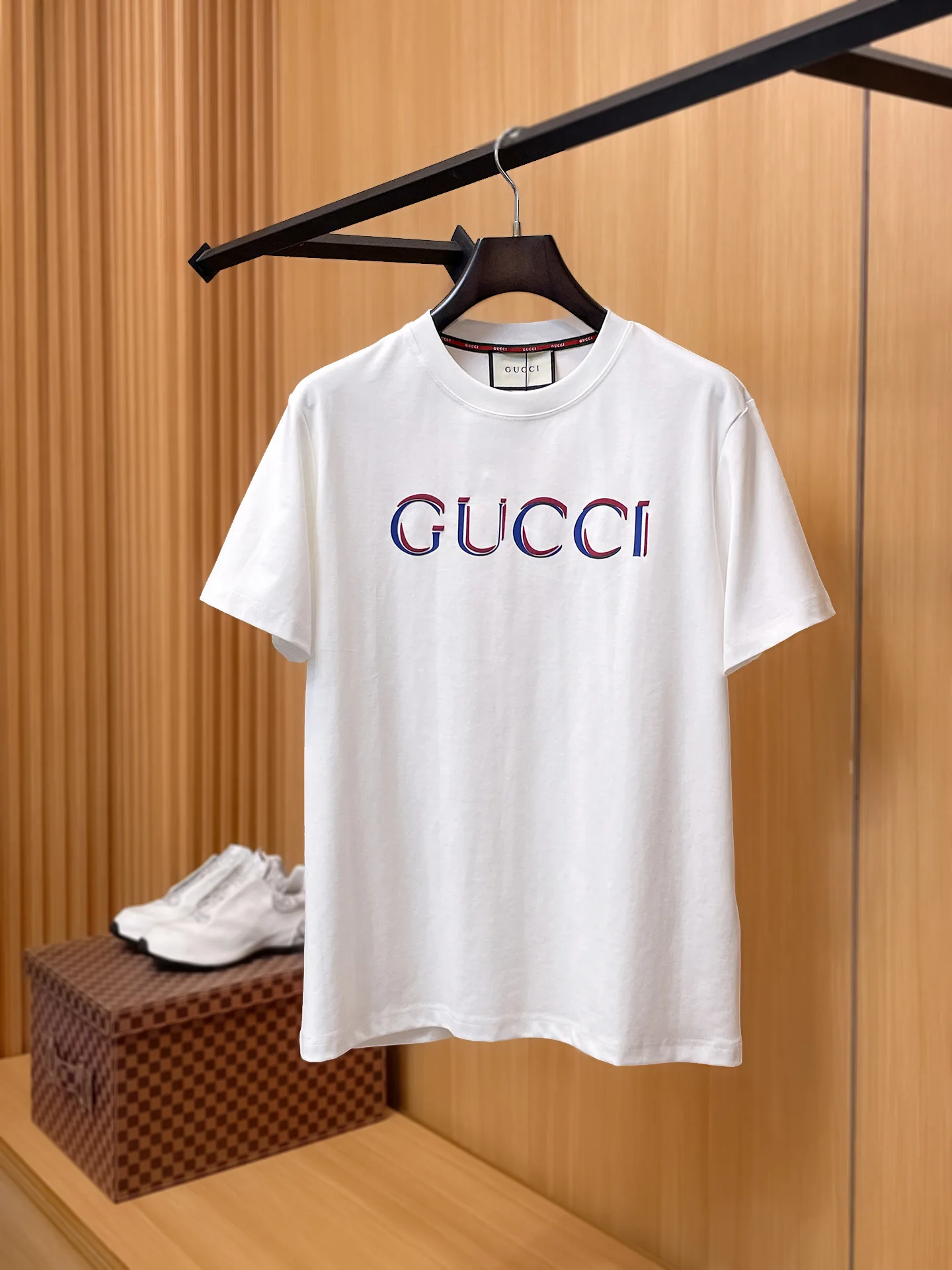 Gucci New Short Sleeve Round Neck T-Shirt Men s T-Shirt