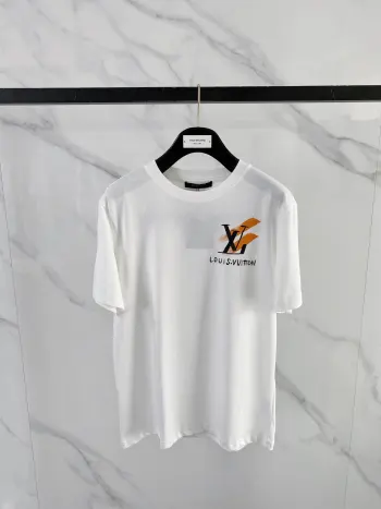 最新款短袖圆领T恤 高仿LVT恤/POLO衫