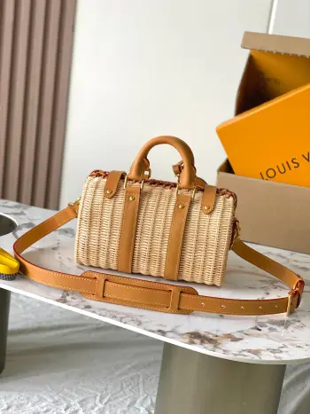 2303 Commuter Mini Tote French Vintage Handbag Women s Crossbody Bag Replica Louis Vuitton womens bags