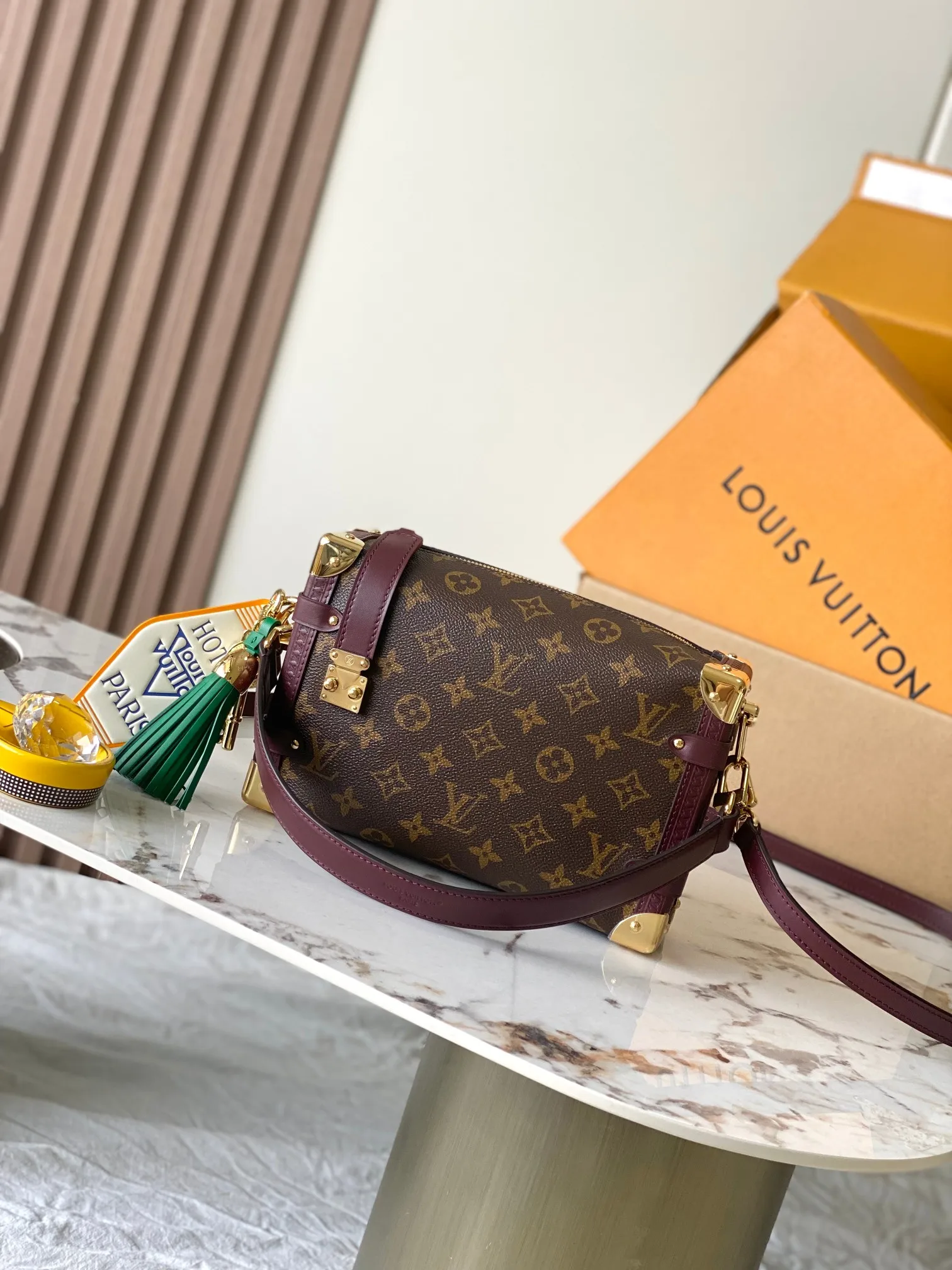 Louis Vuitton 0188 Zipper Boston Handbag Women s Crossbody Bag Louis Vuitton 0188 Zipper Boston Handbag Women s Crossbody Bag
