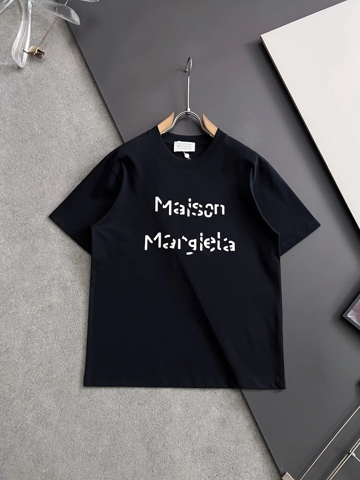 Maison Margiela Double-strand mercerized imported milk silk T-shirt Maison Margiela Double-strand mercerized imported milk silk T-shirt