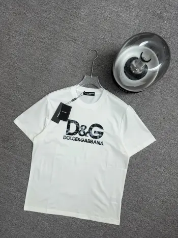 Simple Round Neck New Short Sleeve T-shirt Replica Dolce Gabbana Tshirts and Polos