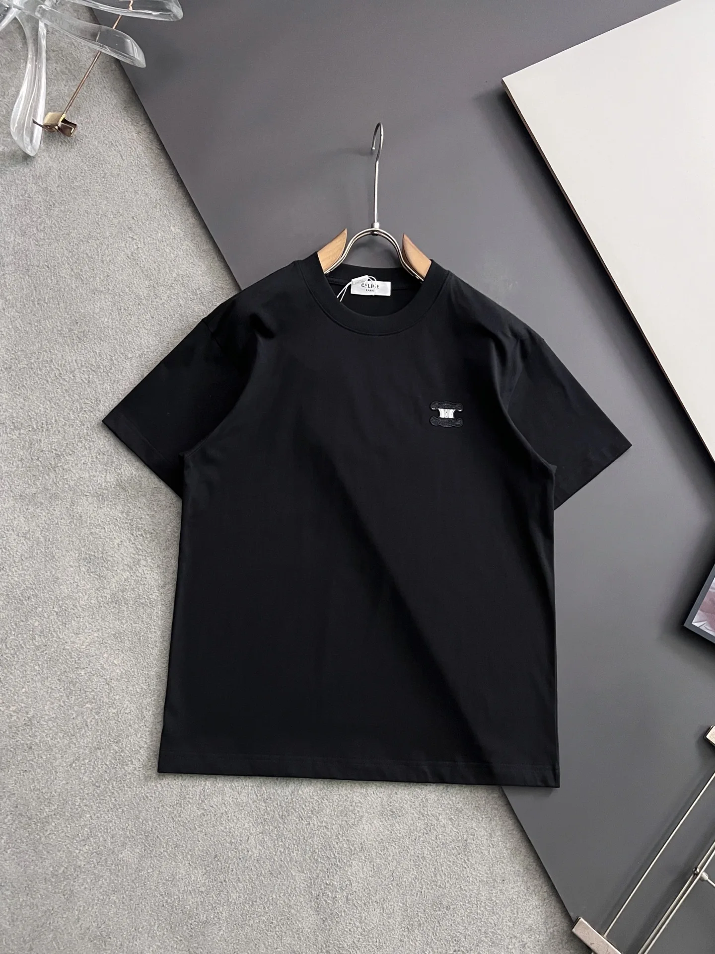Celine European and American drop shoulder loose series short sleeves