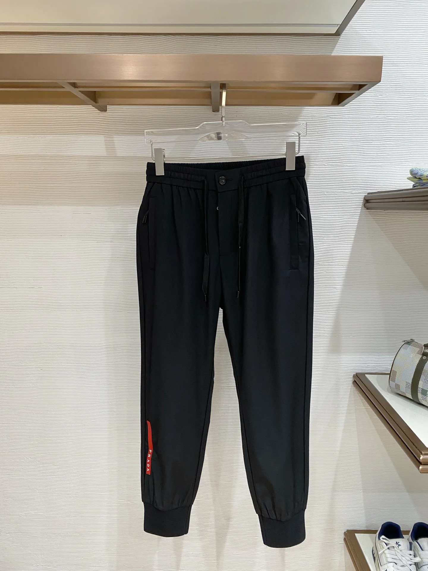 Prada Men s Nameplate Fashion Drawstring Cuffed Casual Long Pants Prada Men s Nameplate Fashion Drawstring Cuffed Casual Long Pants