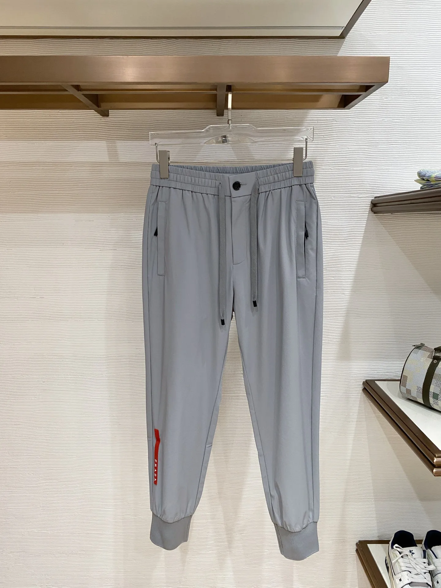 Prada Men s Nameplate Fashion Drawstring Cuffed Casual Long Pants Prada Men s Nameplate Fashion Drawstring Cuffed Casual Long Pants