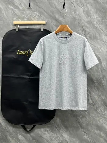 Latest couple short-sleeve T-shirts Replica Louis Vuitton Tshirts and Polos