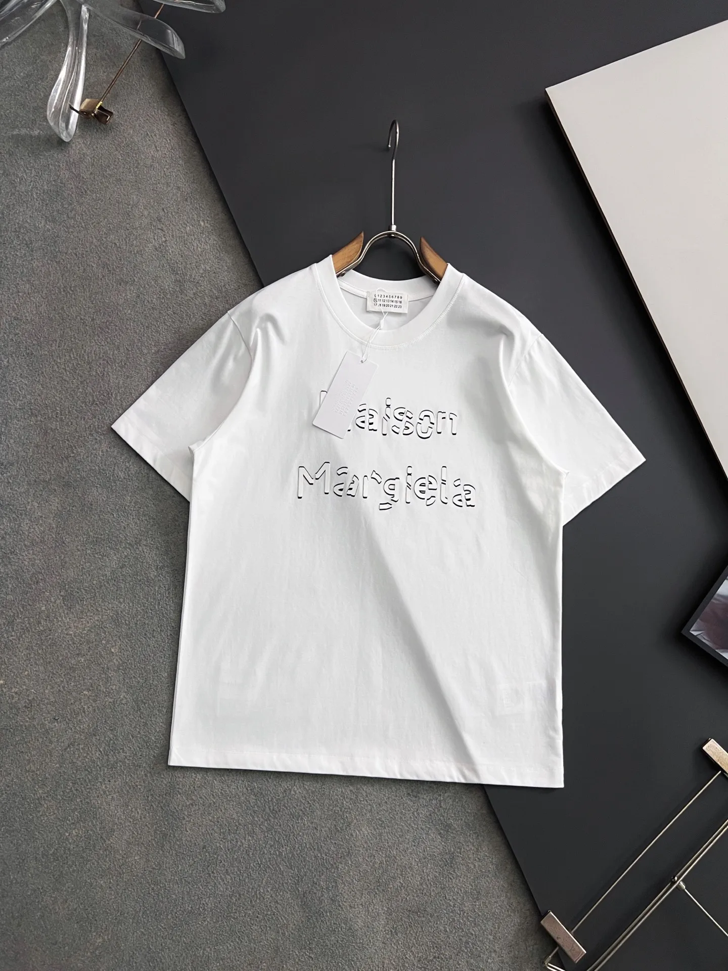 Maison Margiela Double-strand mercerized imported milk silk T-shirt Maison Margiela Double-strand mercerized imported milk silk T-shirt