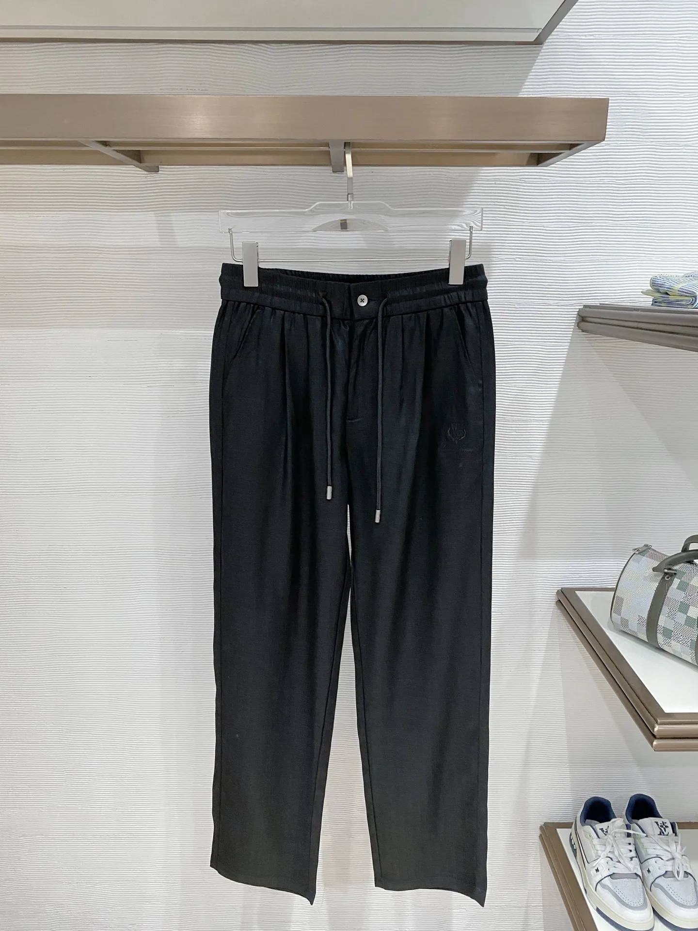 Loro Piana Men s Nameplate Fashion Drawstring Cuffed Casual Long Pants Loro Piana Men s Nameplate Fashion Drawstring Cuffed Casual Long Pants