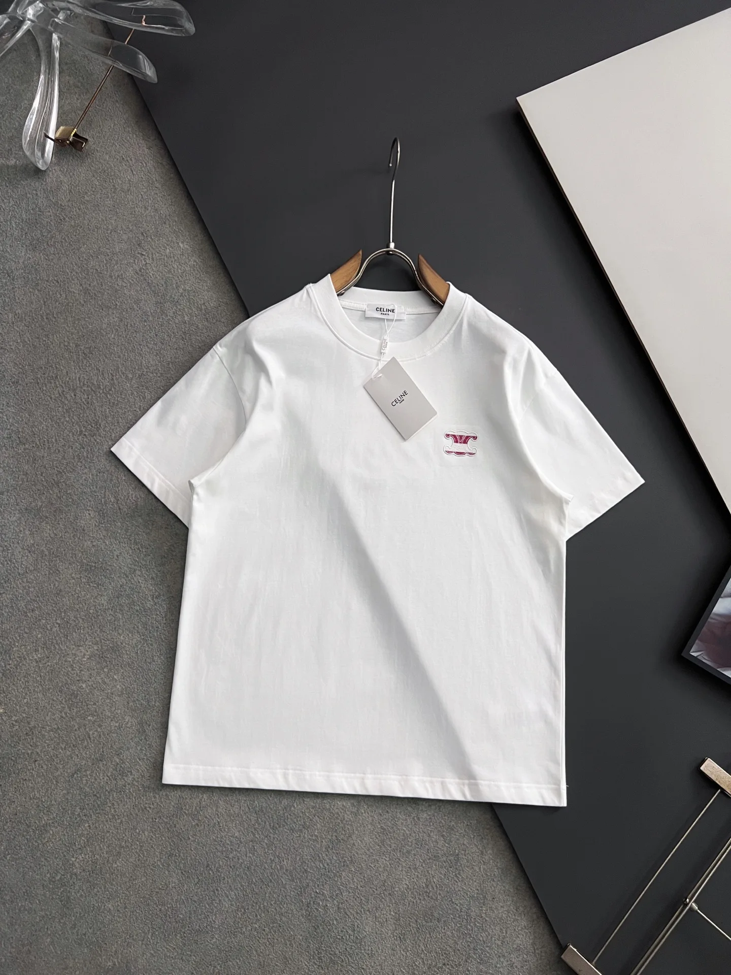 Celine European and American drop shoulder loose series short sleeves