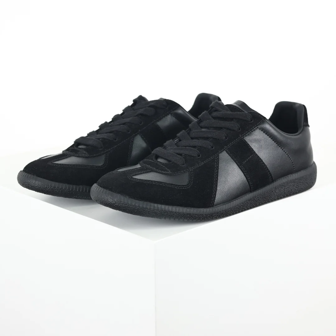 Maison Margiela Imported plain grain calfskin sports shoes, couple s sports shoes.