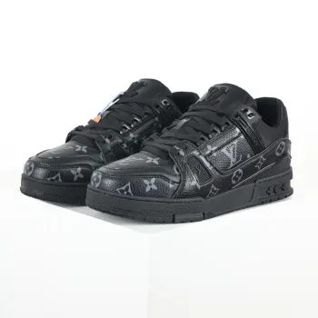 Imported plain grain calfskin sports shoes, couple s sports shoes. Replica Louis Vuitton Mens Sneakers