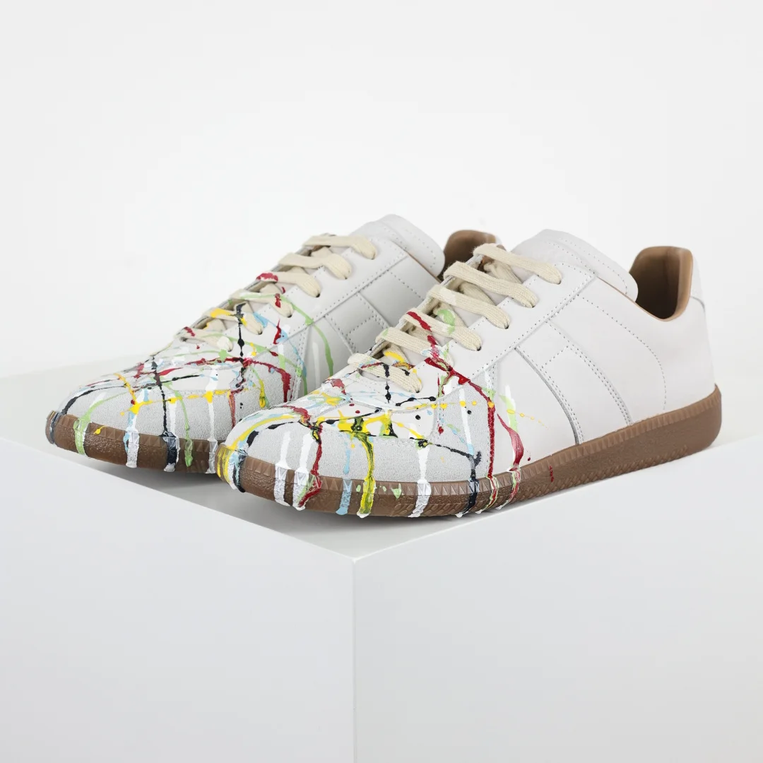 Maison Margiela Imported plain grain calfskin sports shoes, couple s sports shoes. Maison Margiela Imported plain grain calfskin sports shoes, couple s sports shoes.